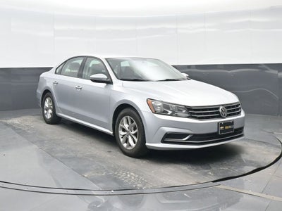 2018 Volkswagen Passat 2.0T S