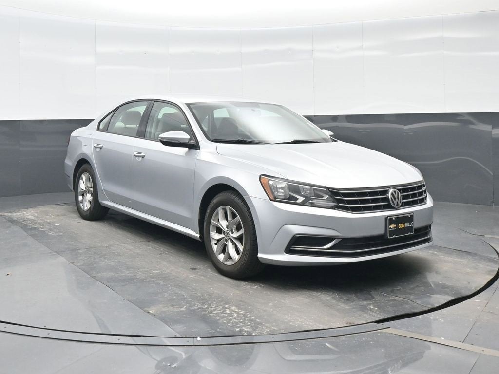 2018 Volkswagen Passat 2.0T S