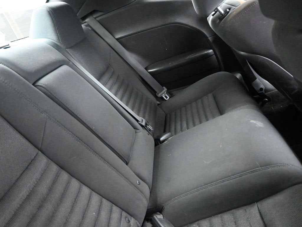 2013 Dodge Challenger SXT