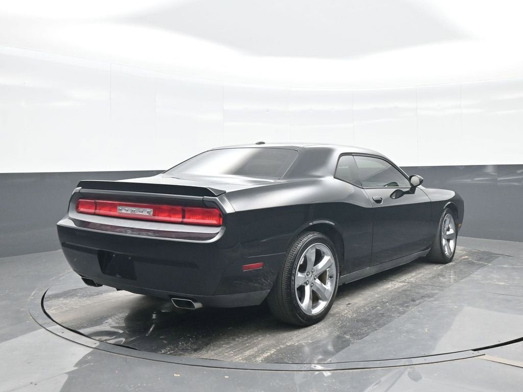 2013 Dodge Challenger SXT