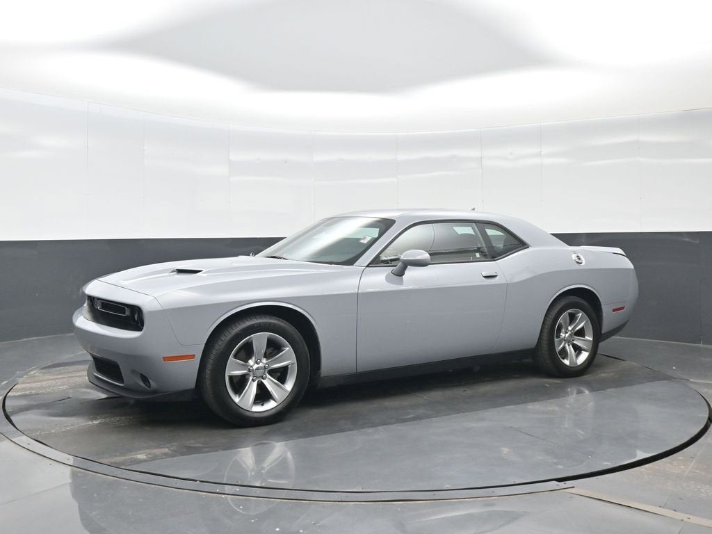 2021 Dodge Challenger SXT