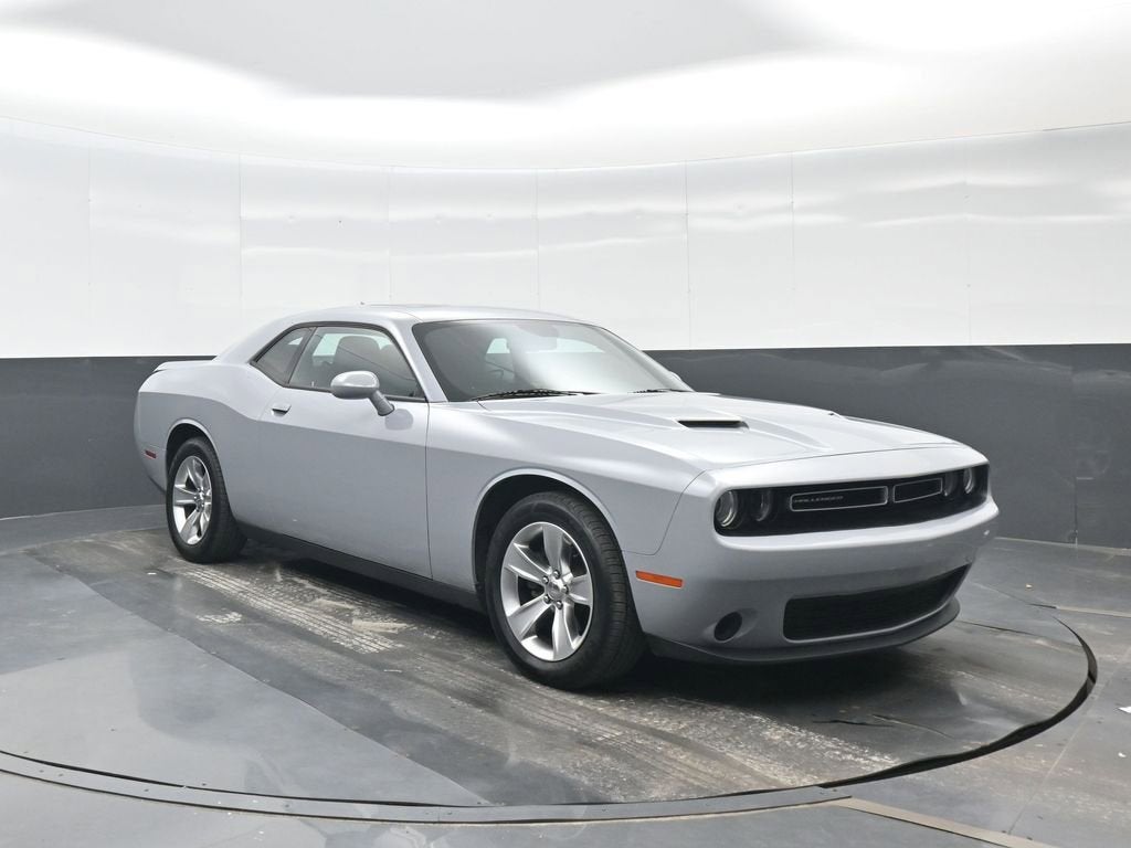 2021 Dodge Challenger SXT