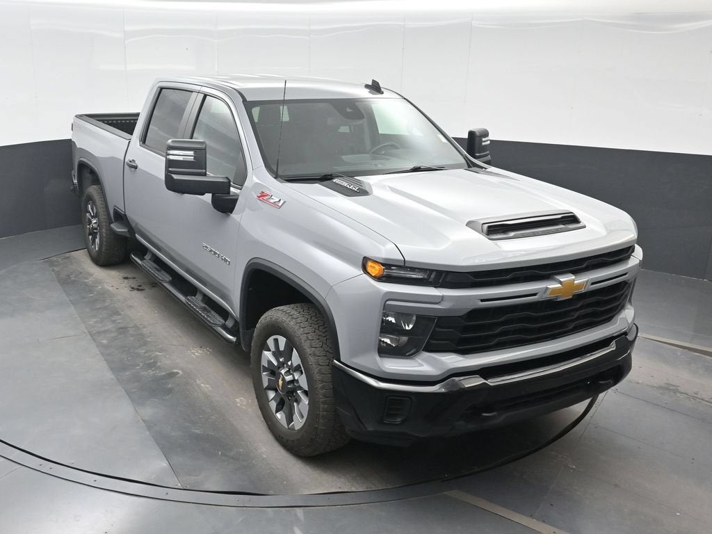 2024 Chevrolet Silverado 2500 HD Custom