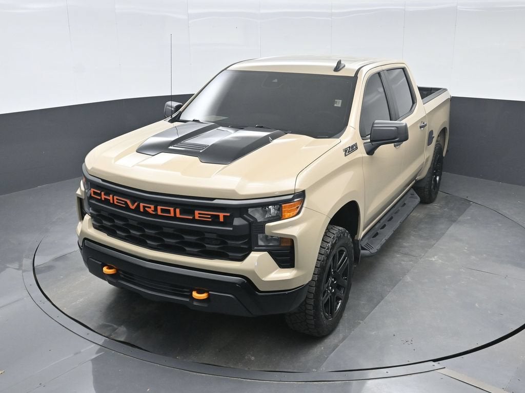 2022 Chevrolet Silverado 1500 Custom Trail Boss