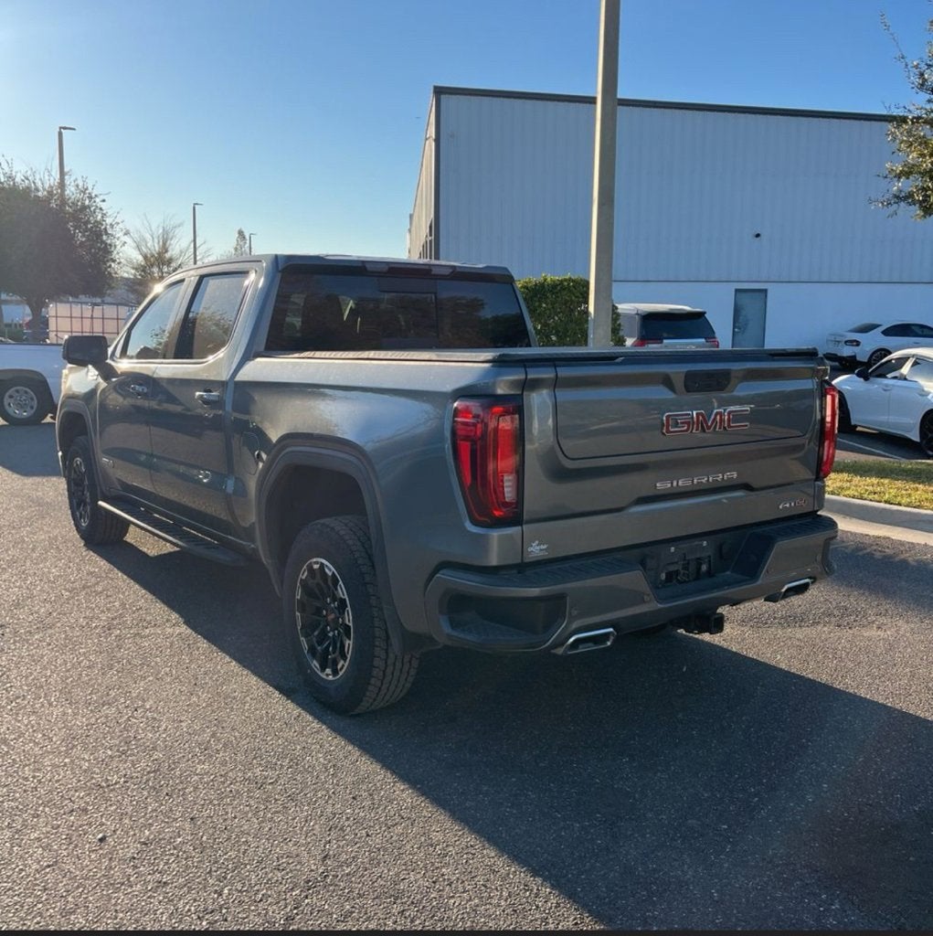2021 GMC Sierra 1500 AT4