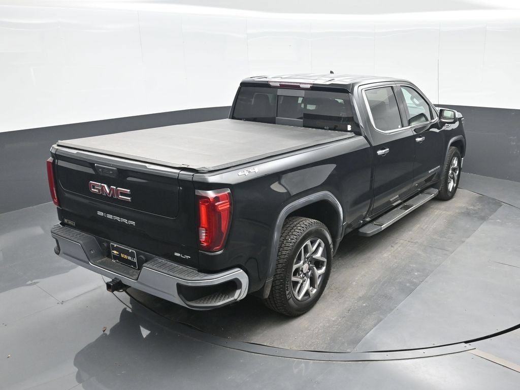 2022 GMC Sierra 1500 SLT