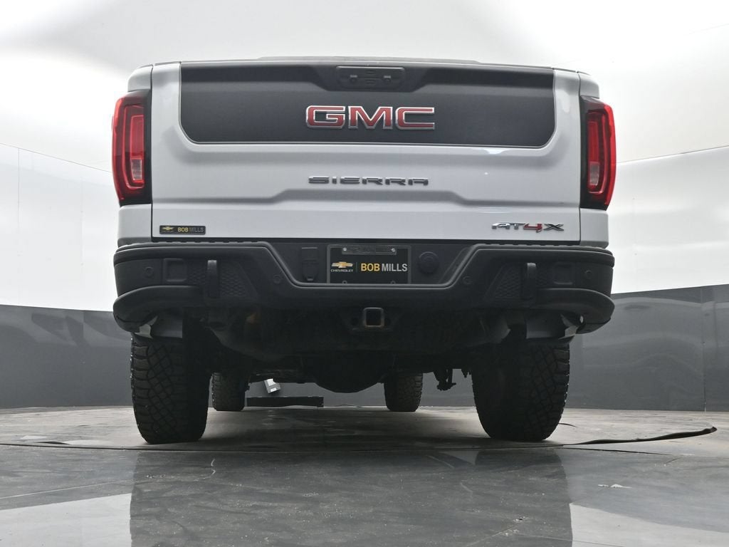 2024 GMC Sierra 1500 AT4X