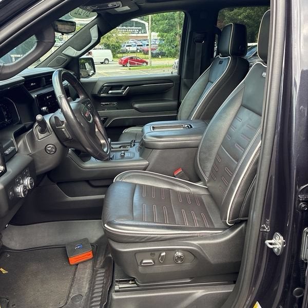 2022 GMC Sierra 1500 AT4X