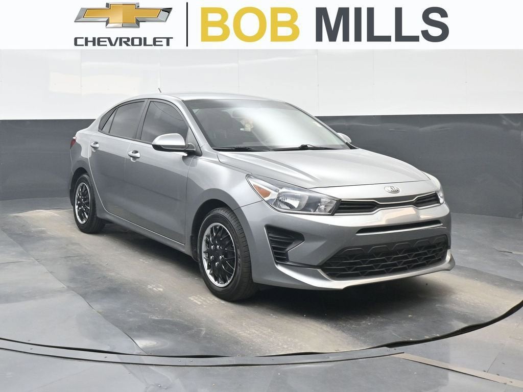 2021 Kia Rio S iVT's photo