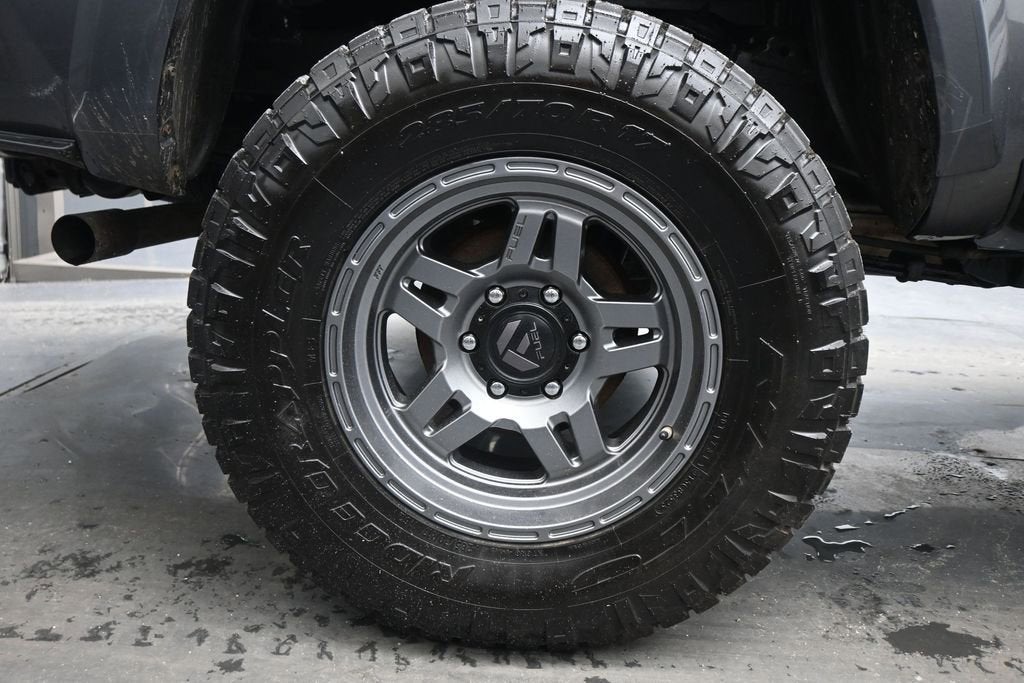 2017 Toyota Tacoma SR5