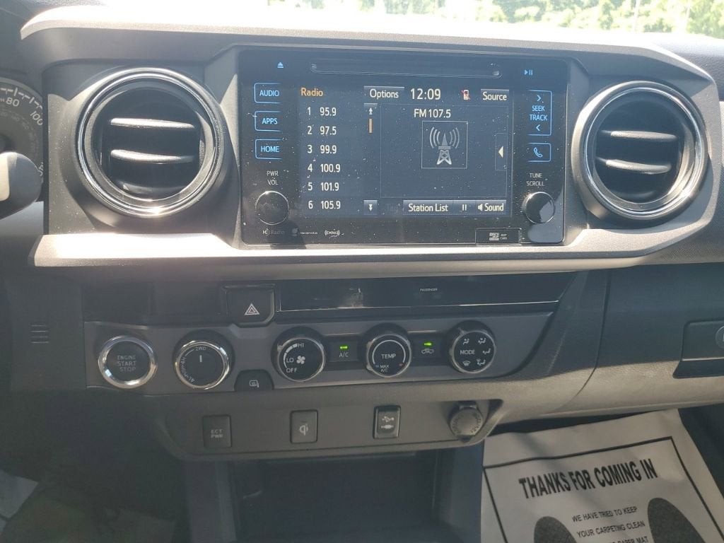 2017 Toyota Tacoma SR5