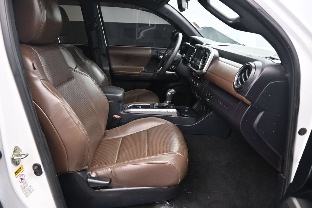 2017 Toyota Tacoma Limited