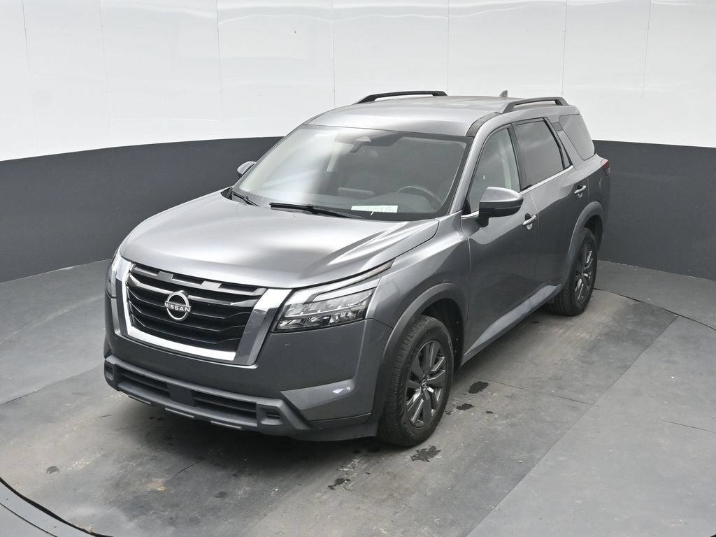 2023 Nissan Pathfinder SV