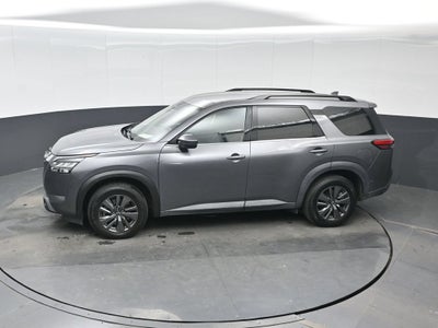 2023 Nissan Pathfinder SV