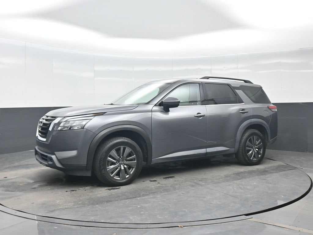 2023 Nissan Pathfinder SV