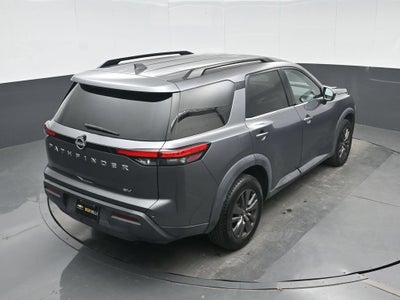 2023 Nissan Pathfinder SV