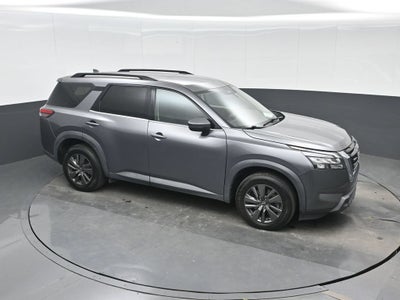 2023 Nissan Pathfinder SV
