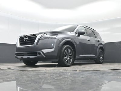2023 Nissan Pathfinder SV