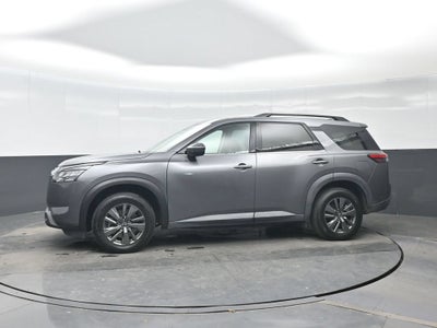 2023 Nissan Pathfinder SV