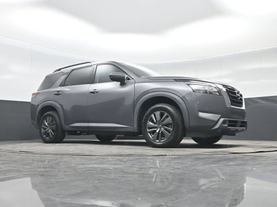 2023 Nissan Pathfinder SV