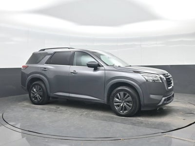 2023 Nissan Pathfinder SV