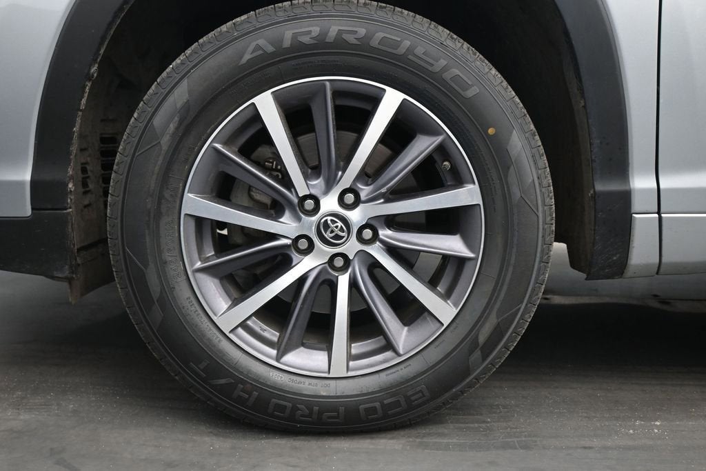 2018 Toyota Highlander SE