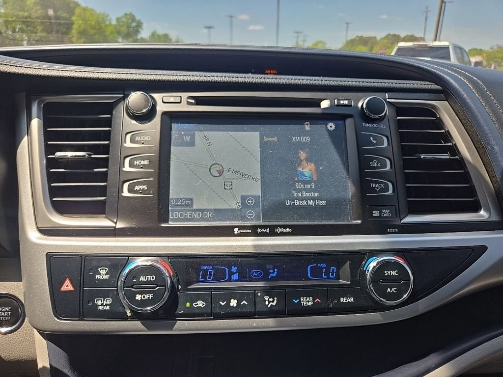 2018 Toyota Highlander SE