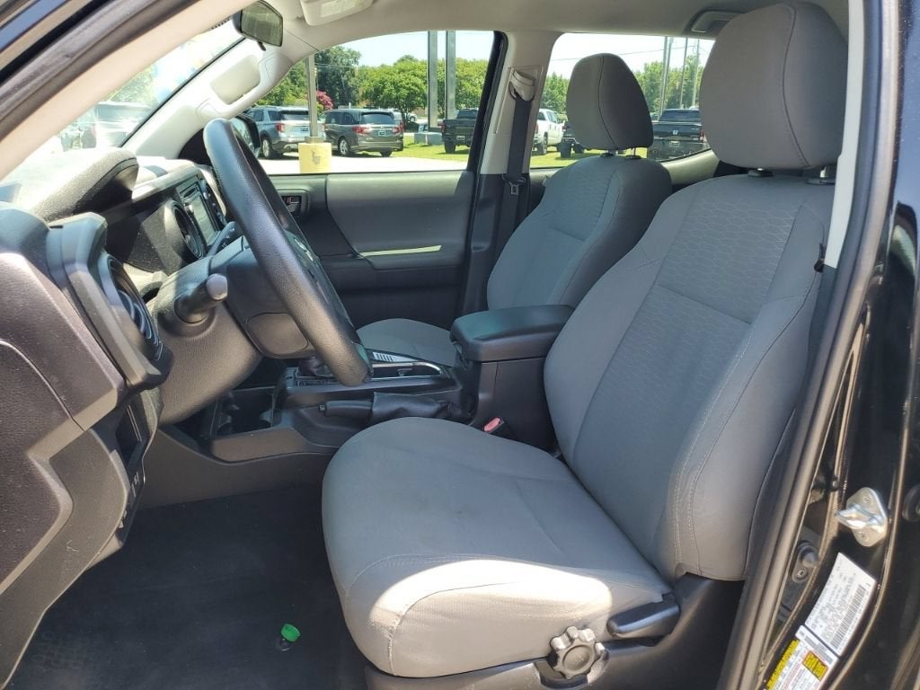 2018 Toyota Tacoma SR