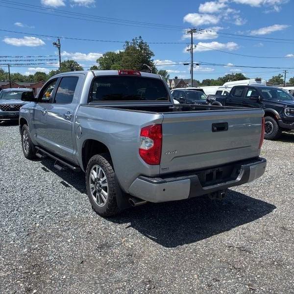 2019 Toyota Tundra 4WD SR5