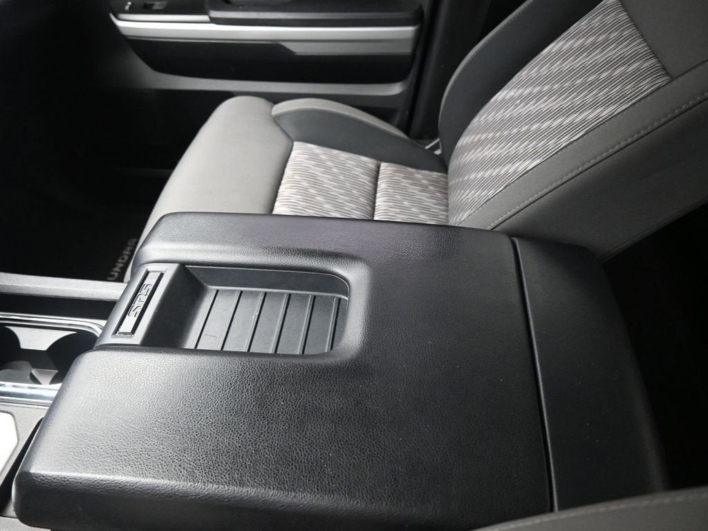 2019 Toyota Tundra 4WD SR5