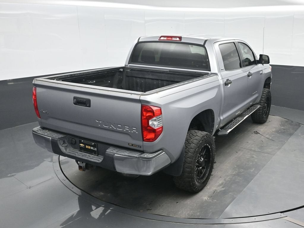 2017 Toyota Tundra 4WD SR5