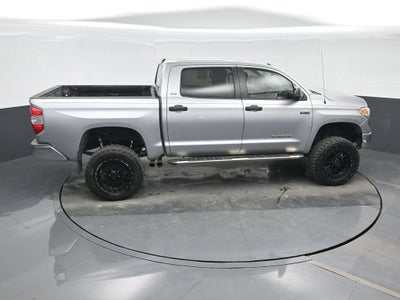 2017 Toyota Tundra 4WD SR5