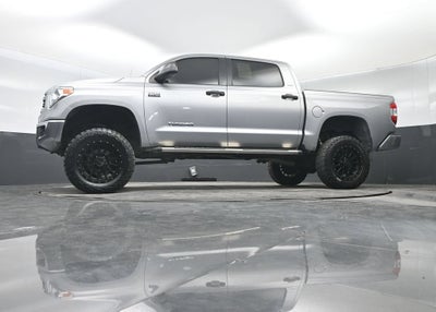 2017 Toyota Tundra 4WD SR5