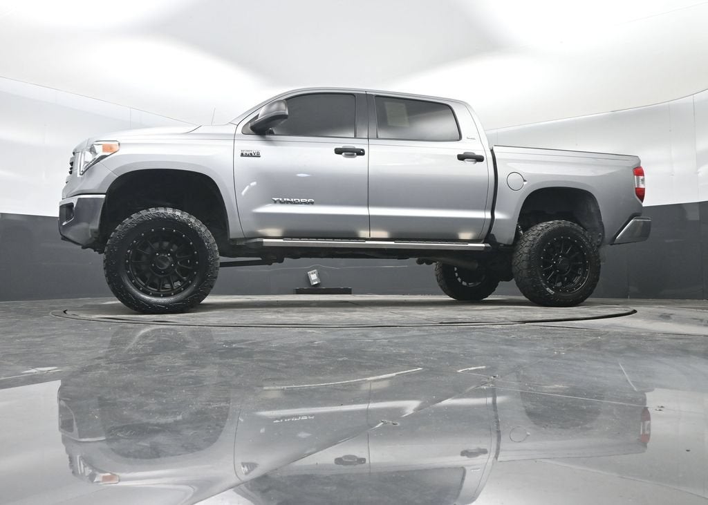 2017 Toyota Tundra 4WD SR5