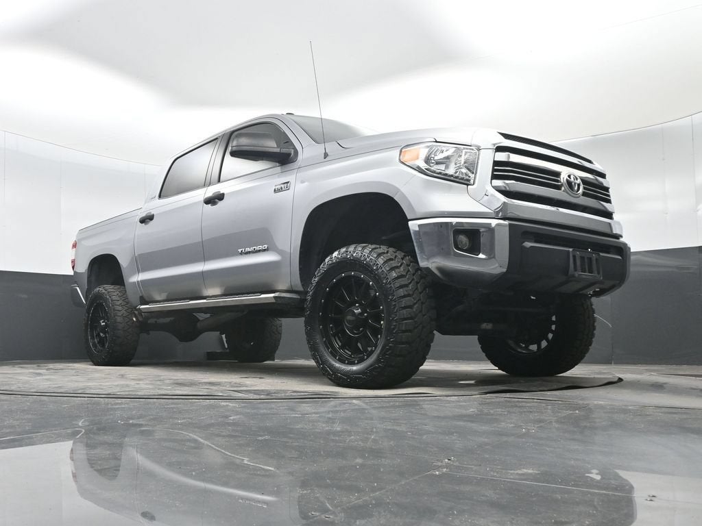 2017 Toyota Tundra 4WD SR5