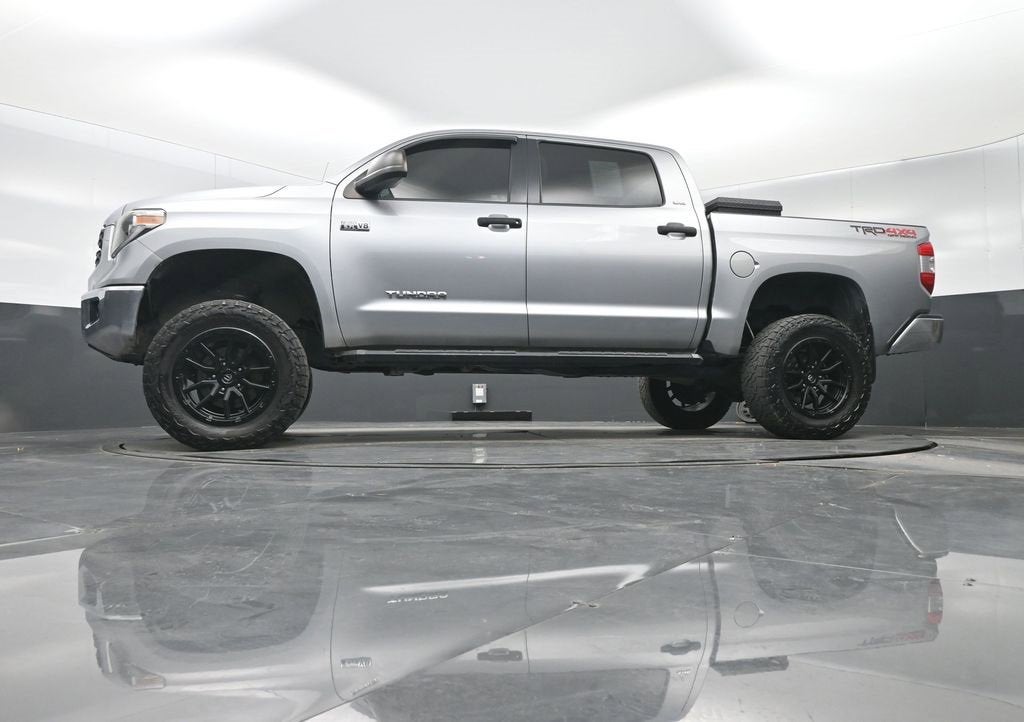 2018 Toyota Tundra 4WD SR5