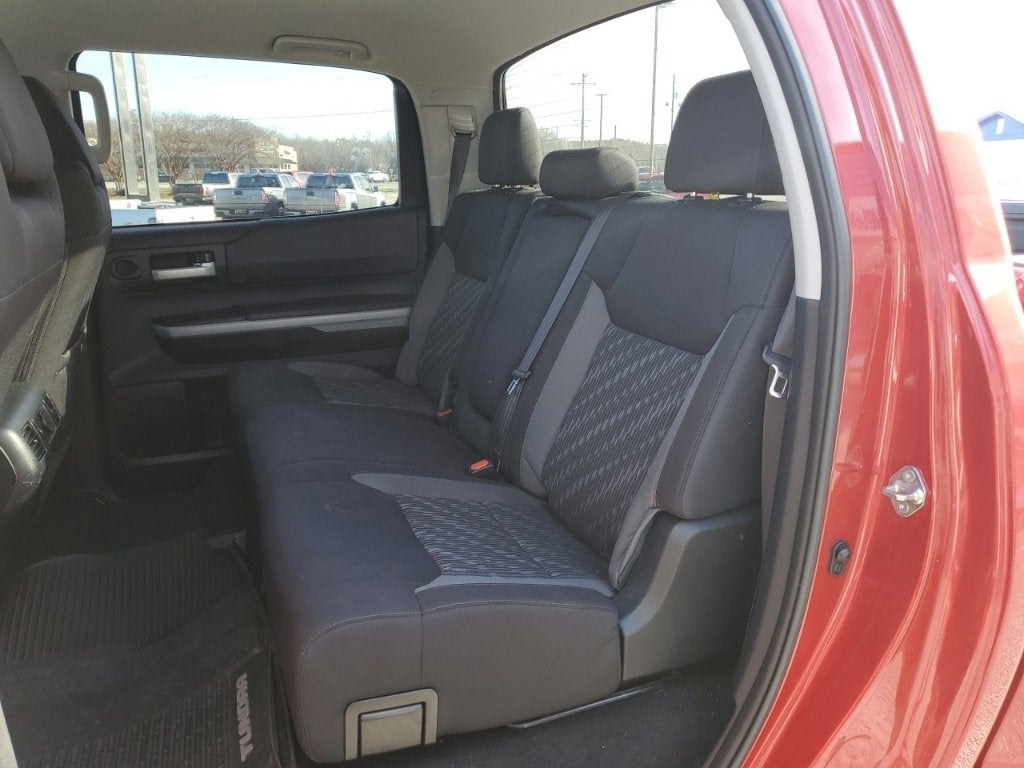 2019 Toyota Tundra 4WD SR5