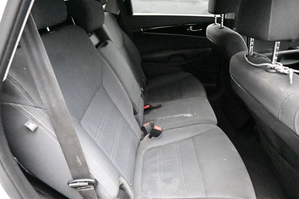 2020 Kia Sorento LX V6
