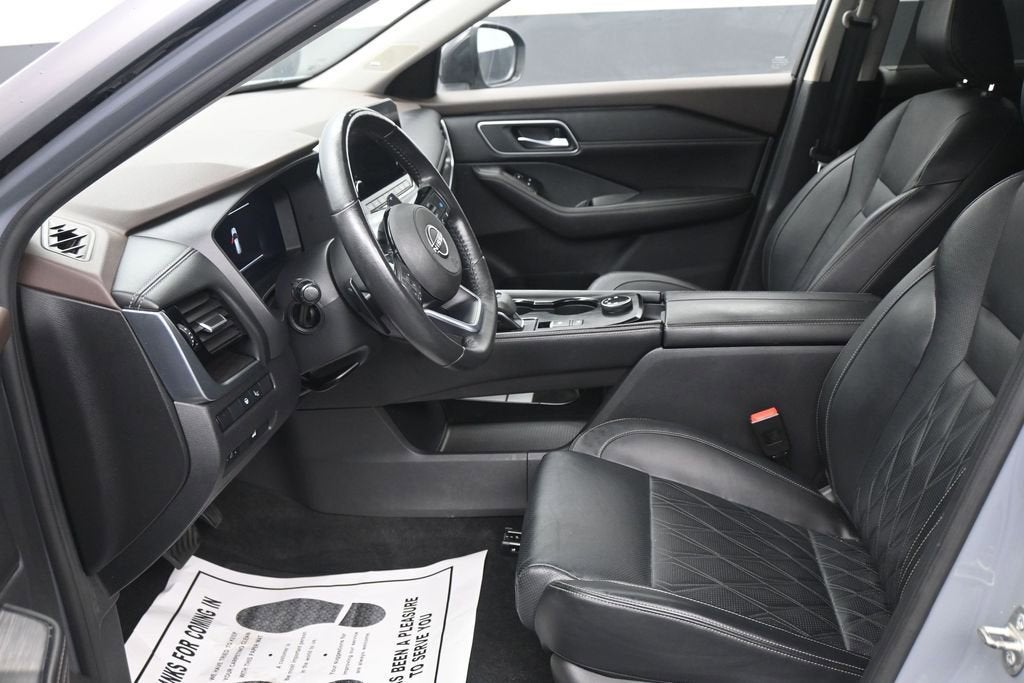 2022 Nissan Rogue Platinum
