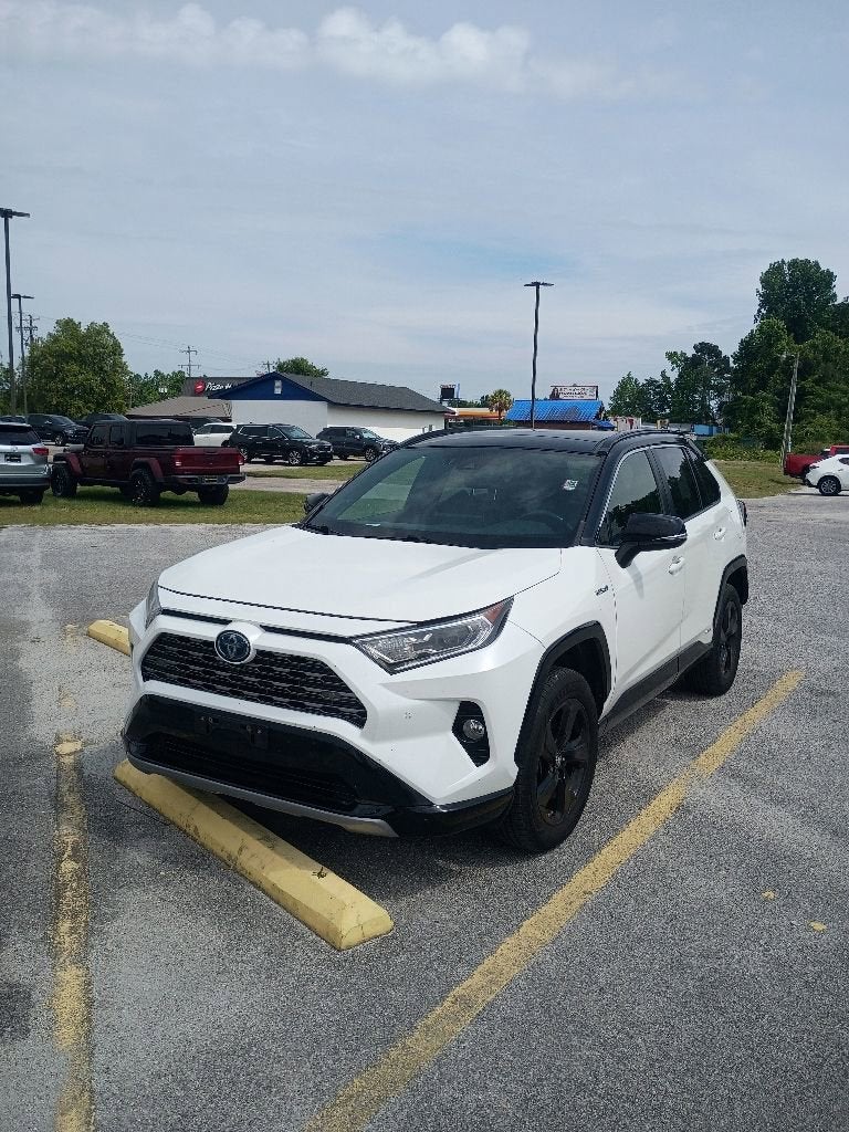 2019 Toyota RAV4 Hybrid XSE