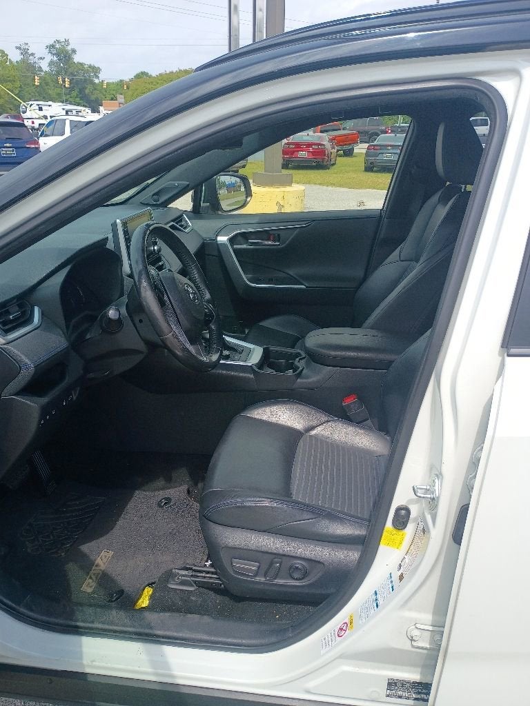 2019 Toyota RAV4 Hybrid XSE