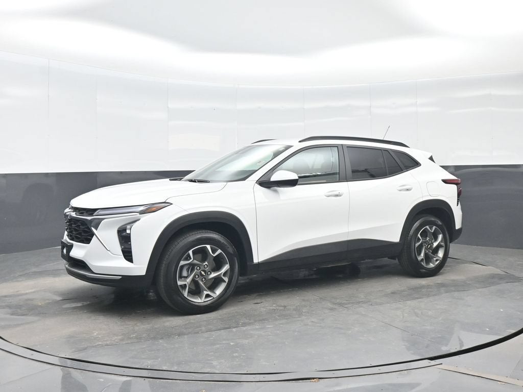 2026 Chevrolet Trax LT - Photo 2