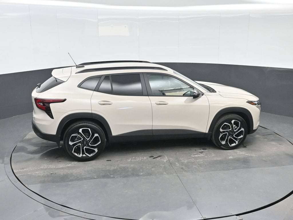 2026 Chevrolet Trax RS - Photo 22