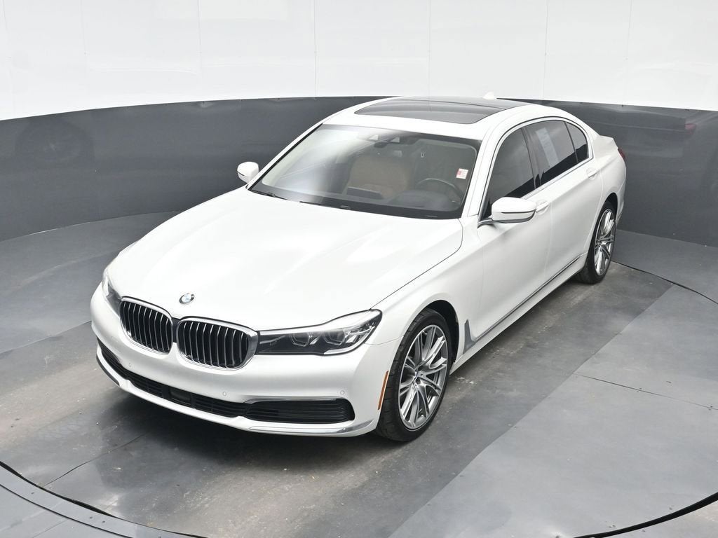 2019 BMW 7 Series 740i