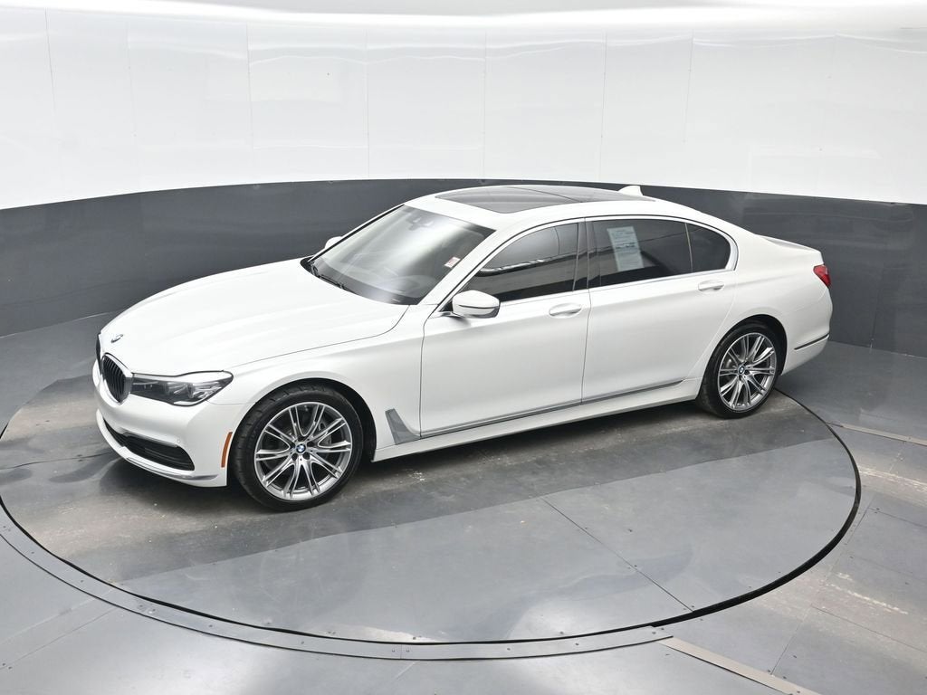 2019 BMW 7 Series 740i