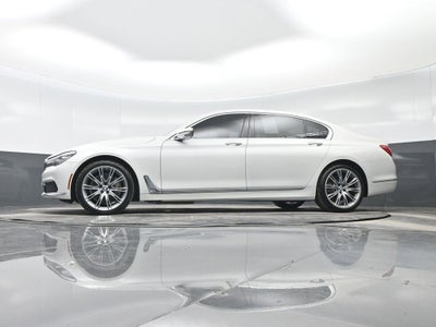 2019 BMW 7 Series 740i