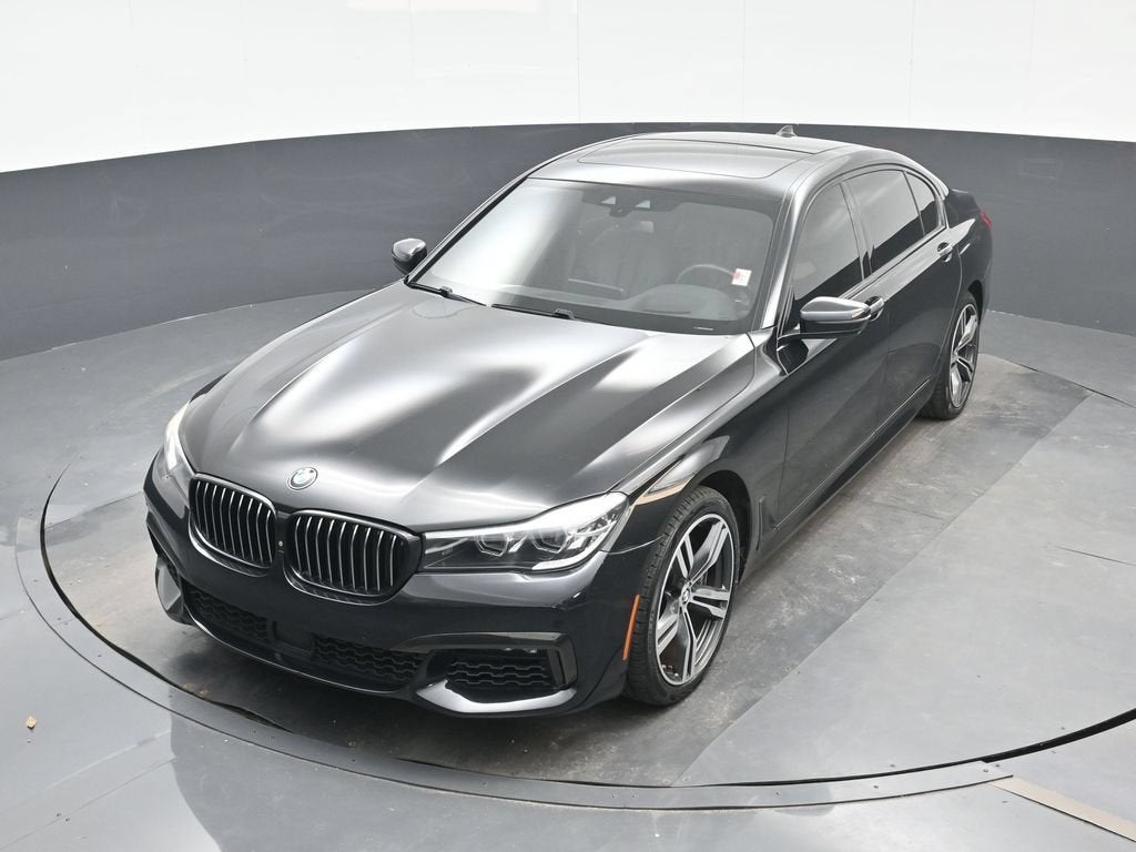 2019 BMW 7 Series 740i