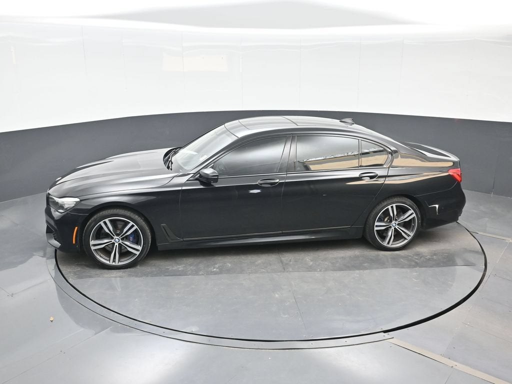 2019 BMW 7 Series 740i