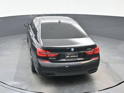 2019 BMW 7 Series 740i
