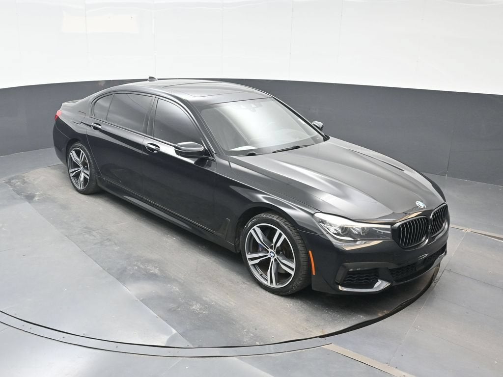 2019 BMW 7 Series 740i